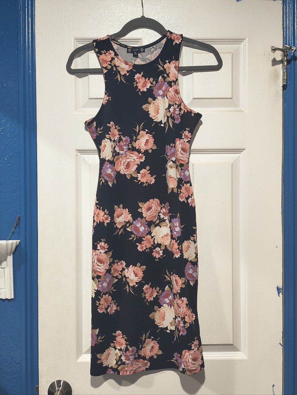 Iris Black Peach Floral Textured Pique High Neck Bodycon Midi Dress M